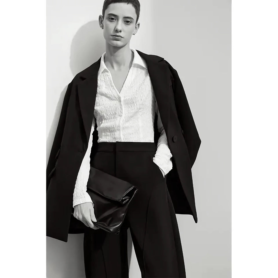 Elegante blazer cruzado de otoño con cuello con muescas