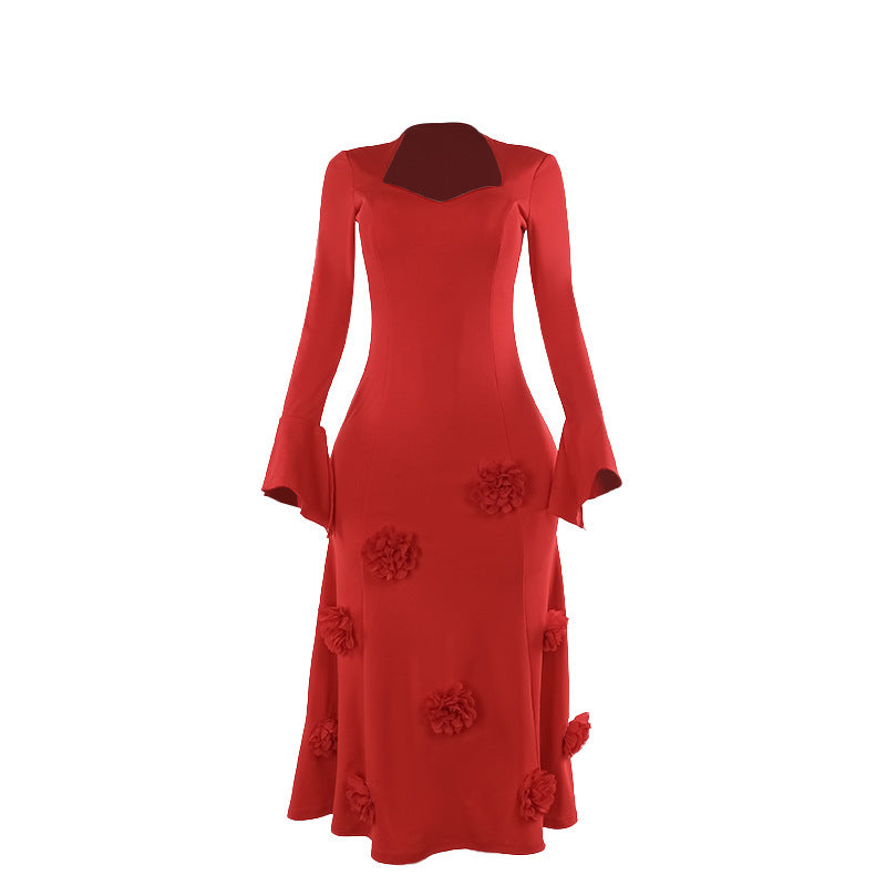 Vestido ajustado de moda con cuello de melocotón y flores para mujer