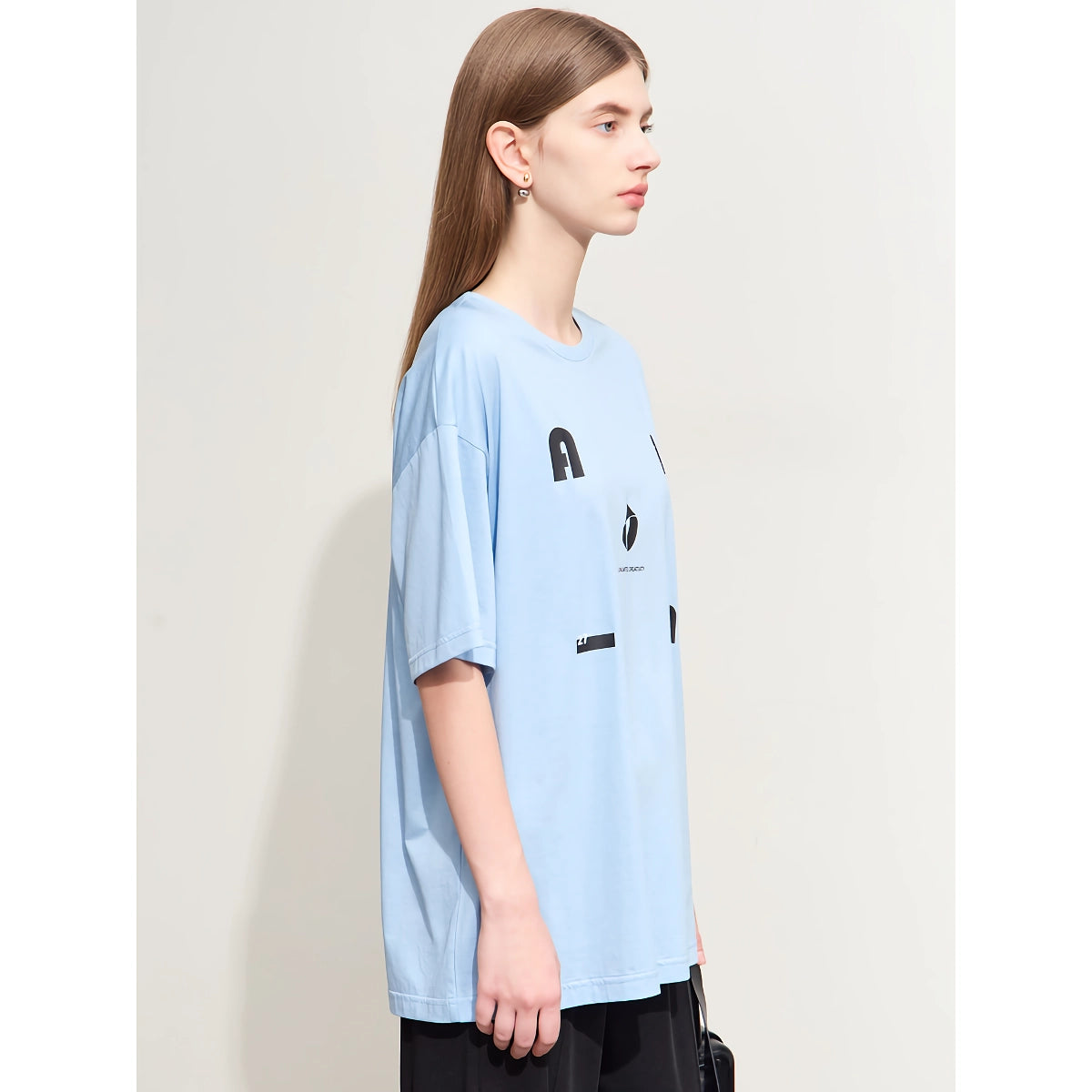 Minimalistisches Kurzarm-Pulloveroberteil mit Buchstaben-Aufdruck für Damen