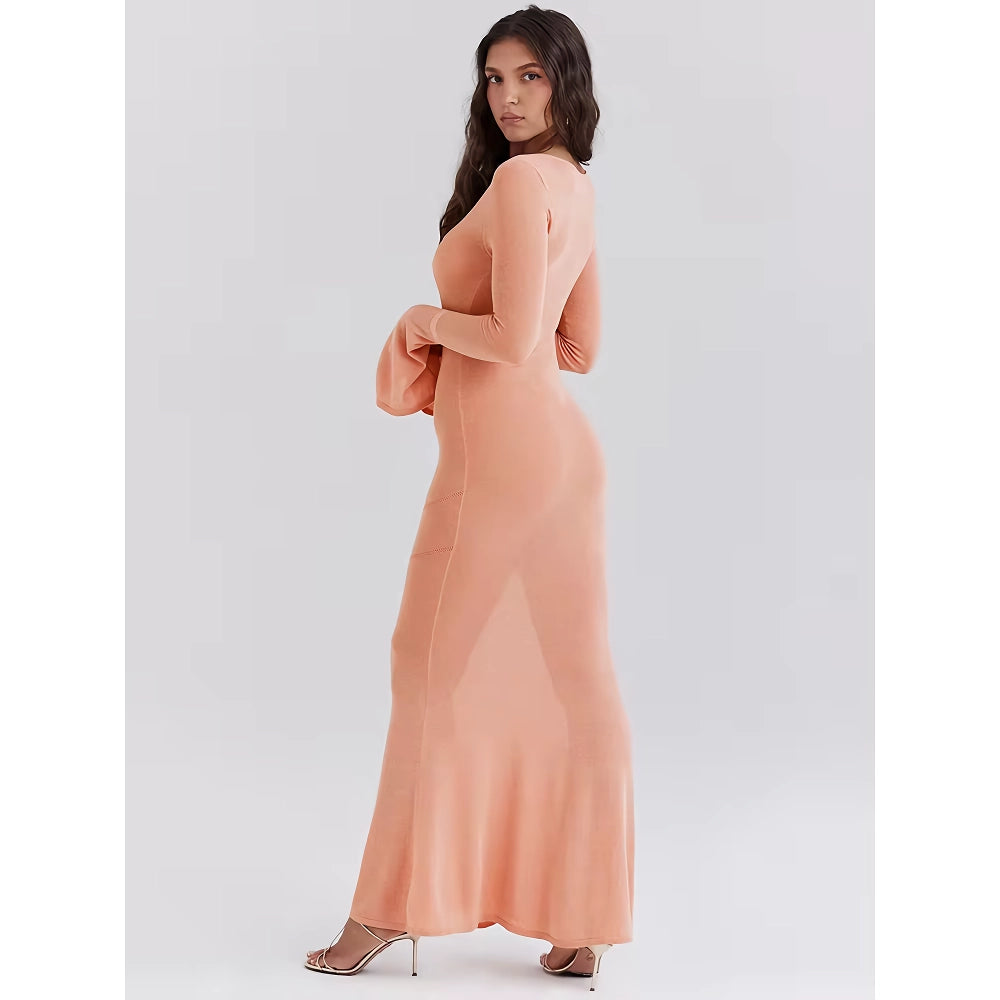 Oranges Maxikleid aus Strick mit ausgestellten Ärmeln