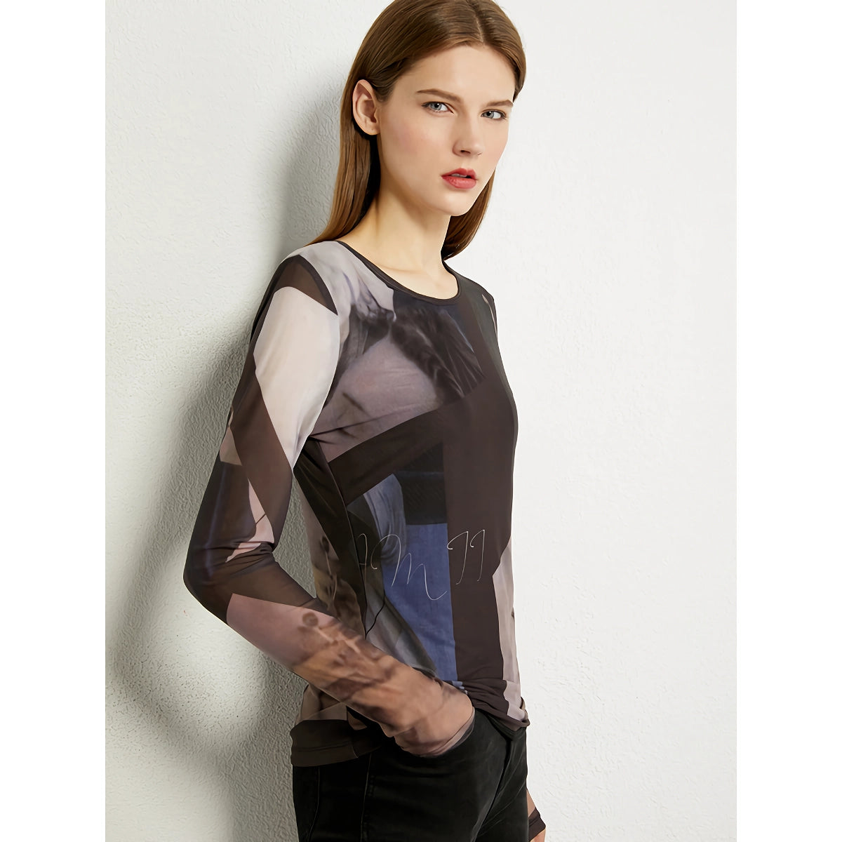 Minimalistisches Langarm-Mesh-T-Shirt für Damen