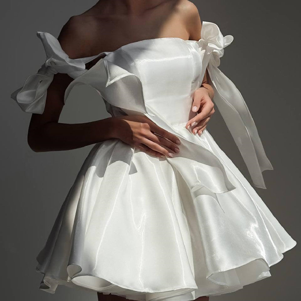 Trägerloses Kleid im französischen Retro-Stil mit Schleife
