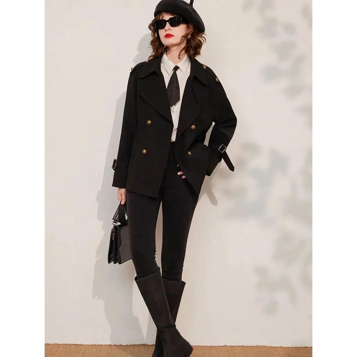 Gabardina elegante de doble botonadura para mujer