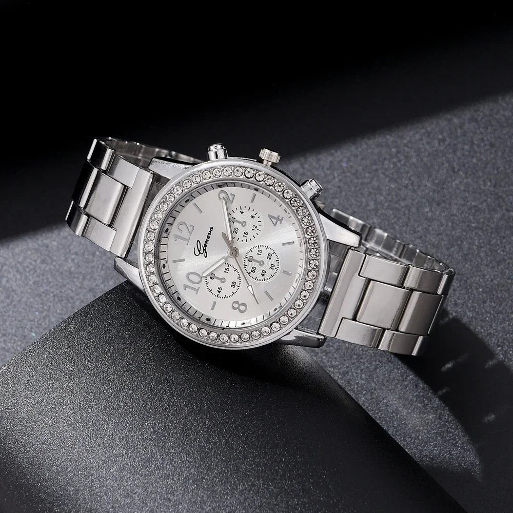 Luxuriöse Damen-Quarzuhr mit Diamanten in Roségold
