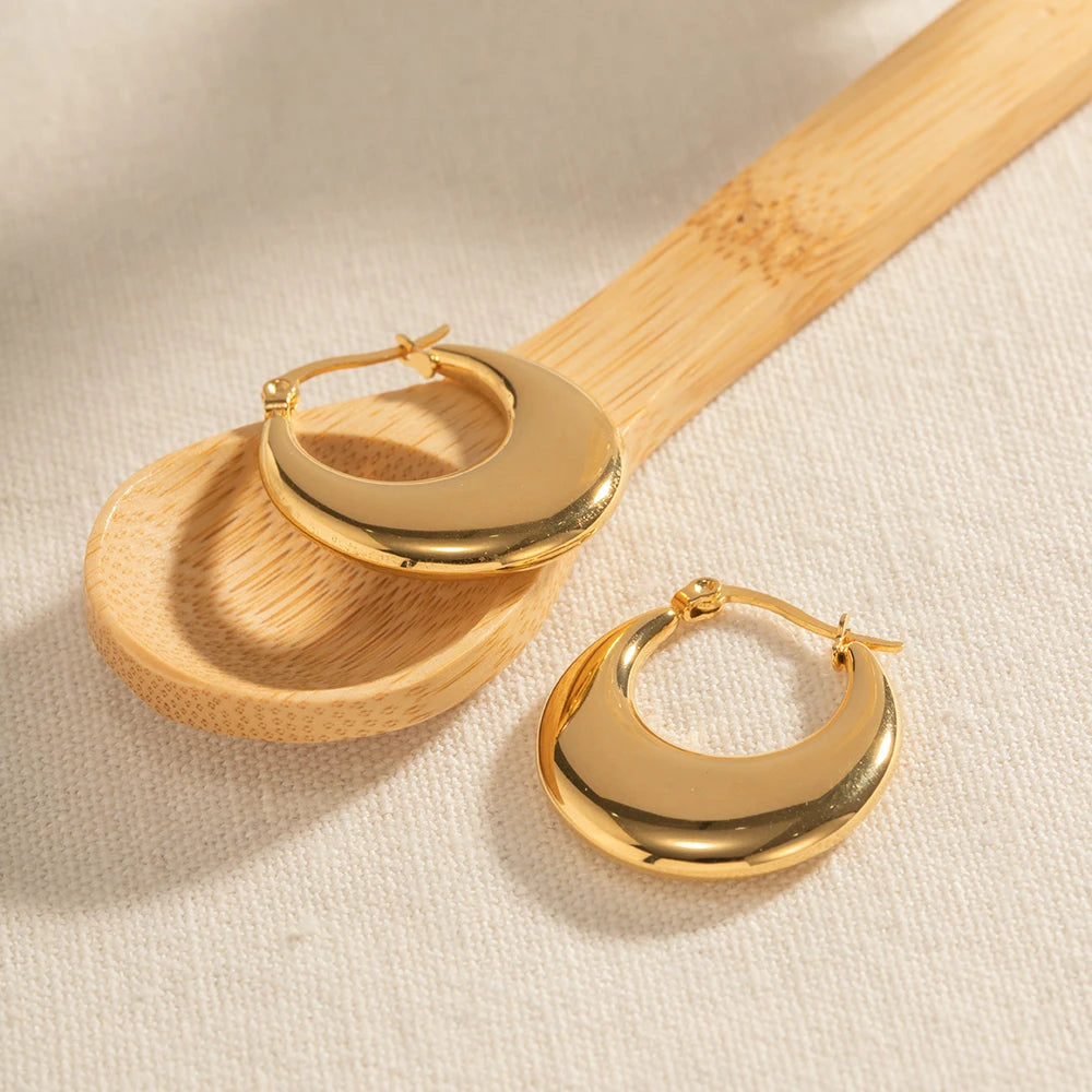 Pendientes minimalistas de aro de acero inoxidable en forma de U