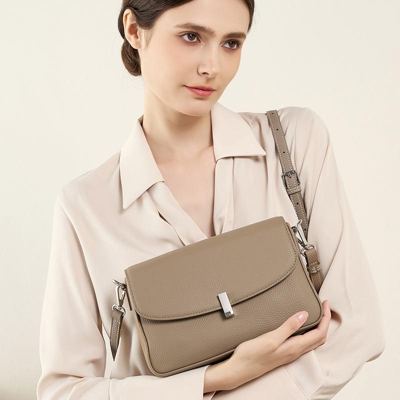 Bolso bandolera de piel auténtica de moda