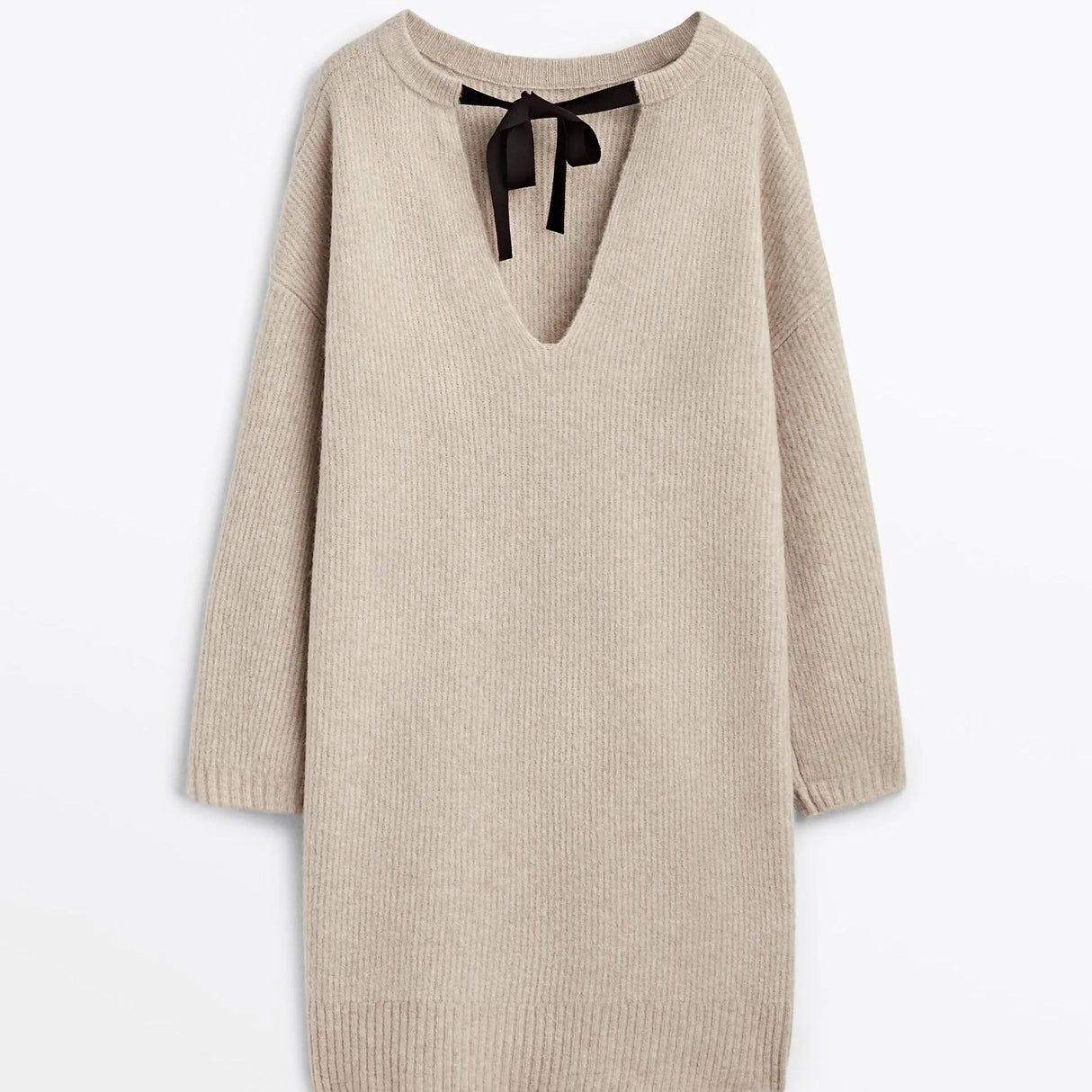 Fließendes Kleid mit Knotendesign