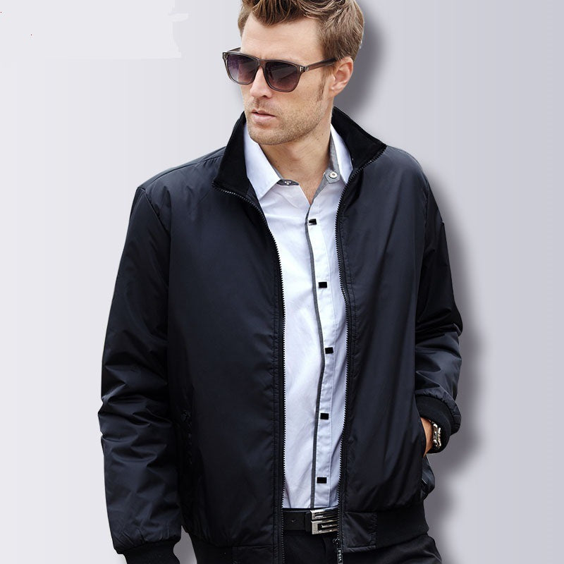 Chaqueta de cuello alto y corte entallado para hombre
