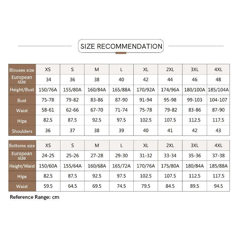 Minimalistische Tweed-Kurzjacke mit Quaste und plissierten Manschetten