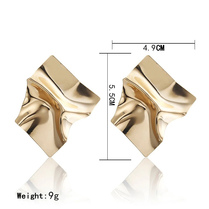 Pendientes vintage con diseño cuadrado