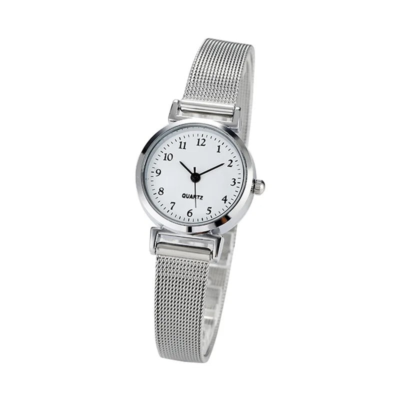 Reloj de moda para mujer en acero inoxidable plateado