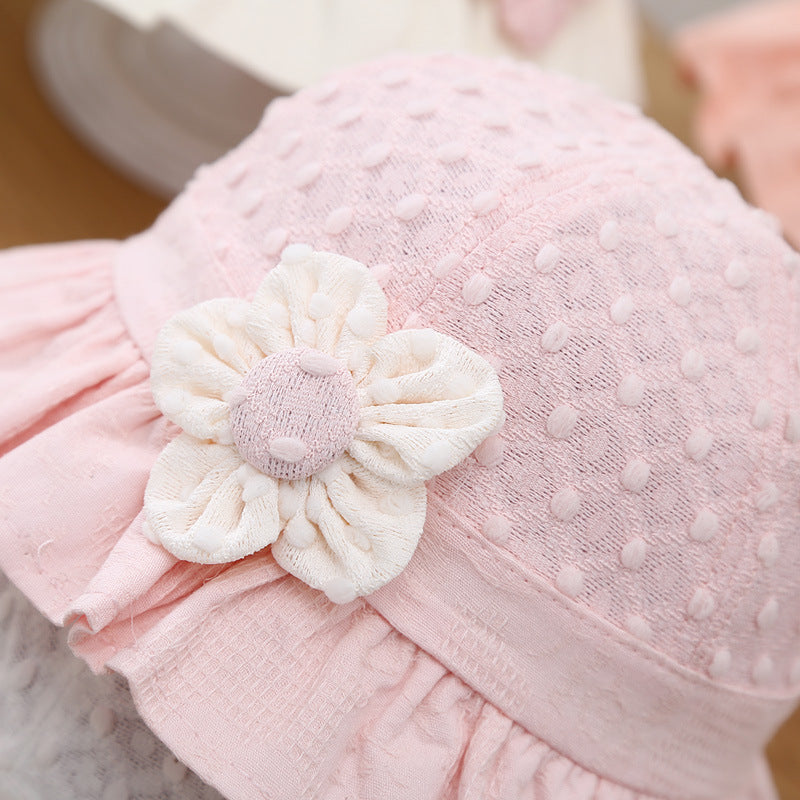 Entzückender Baby-Sonnenhut mit Spitzenrüsche