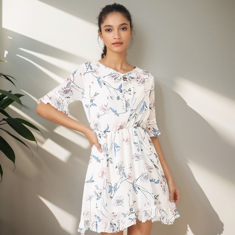 Vestido de gasa con flores dulces, corte ajustado, mangas acampanadas, falda acampanada a juego