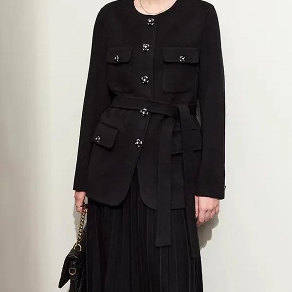 Minimalistischer Wollmantel für Damen