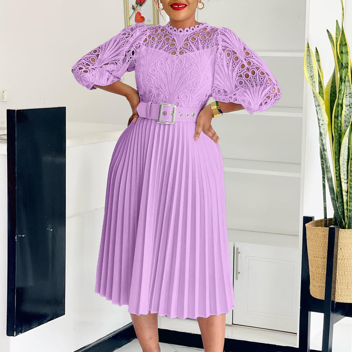 Vestido de encaje de crochet con pliegues calados para mujer