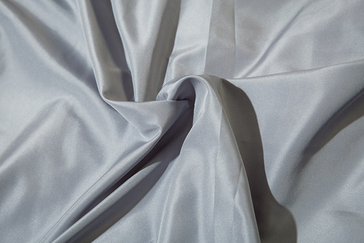 Neuer hochwertiger bedruckter Baumwollanzug mit Kapuze und unregelmäßigem Fadenpressen für Herren