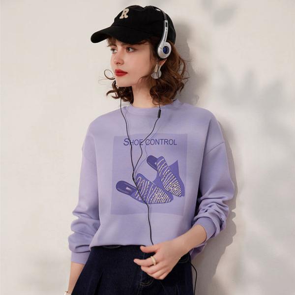 Lässiges Perlen-Sweatshirt mit Frühlingsdruck - Pullover mit lockerer Passform