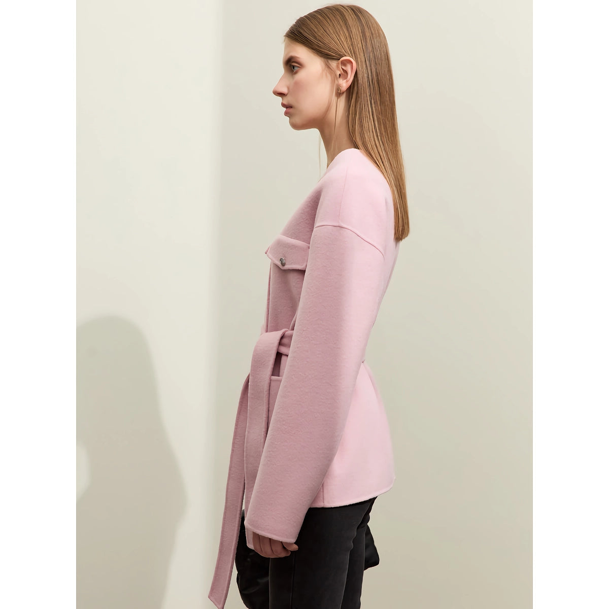 Elegante abrigo de lana para mujer: chaqueta térmica con cuello en V y cinturón
