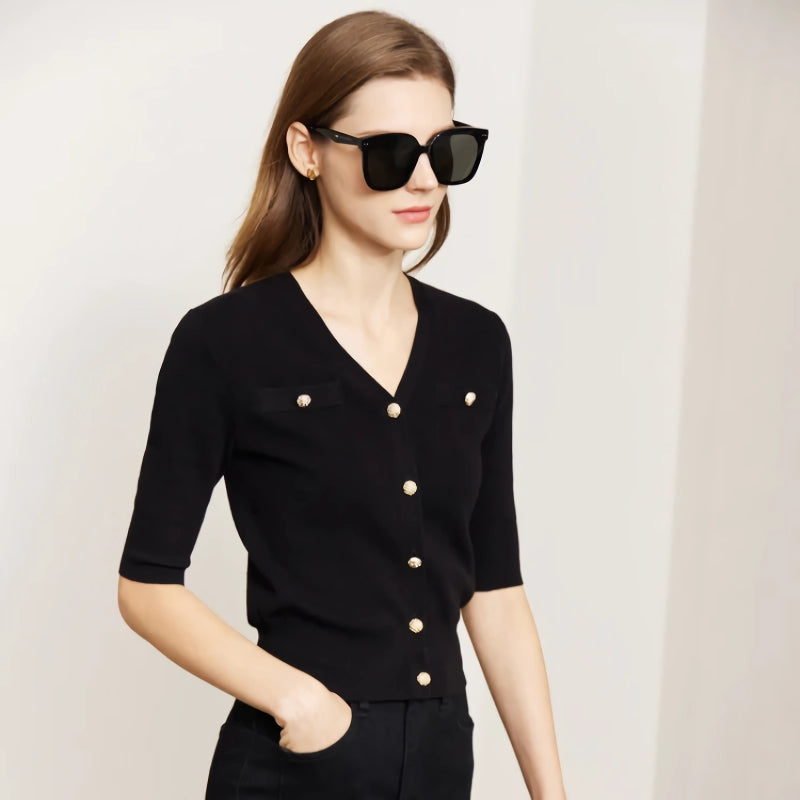 Elegante Strickjacke mit V-Ausschnitt