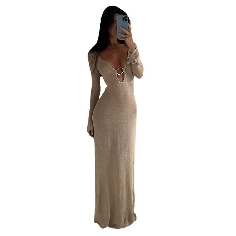 Vestido de punto con escote en V, manga larga, espalda descubierta y aro largo