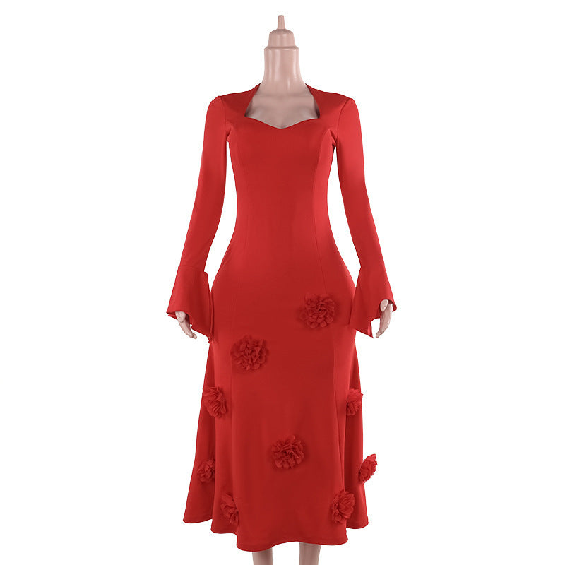 Vestido ajustado de moda con cuello de melocotón y flores para mujer