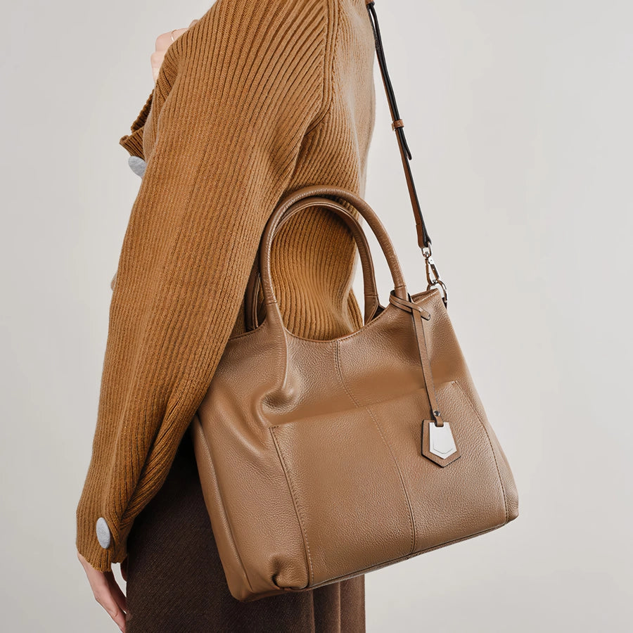 Lässige Schultertasche aus echtem Leder für Damen