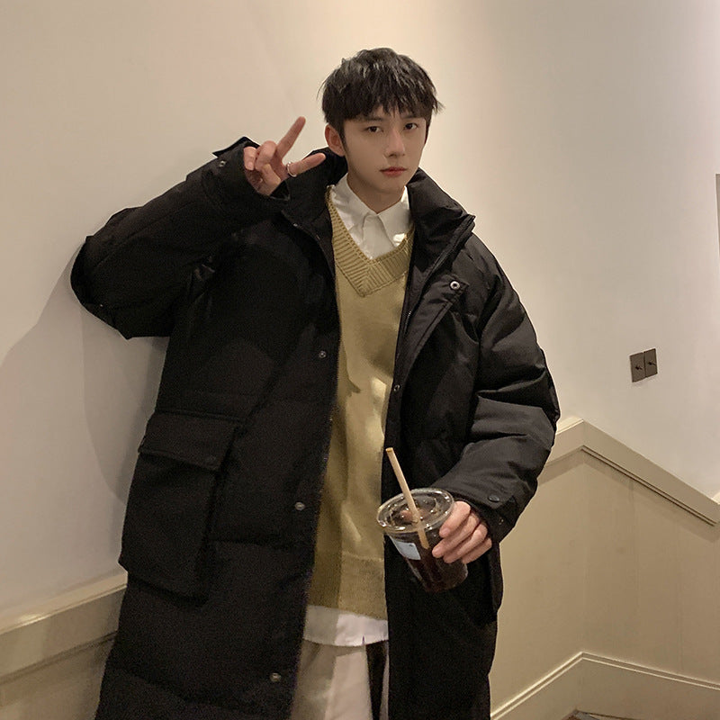 Mittellange dicke warme Winterjacke für Herren