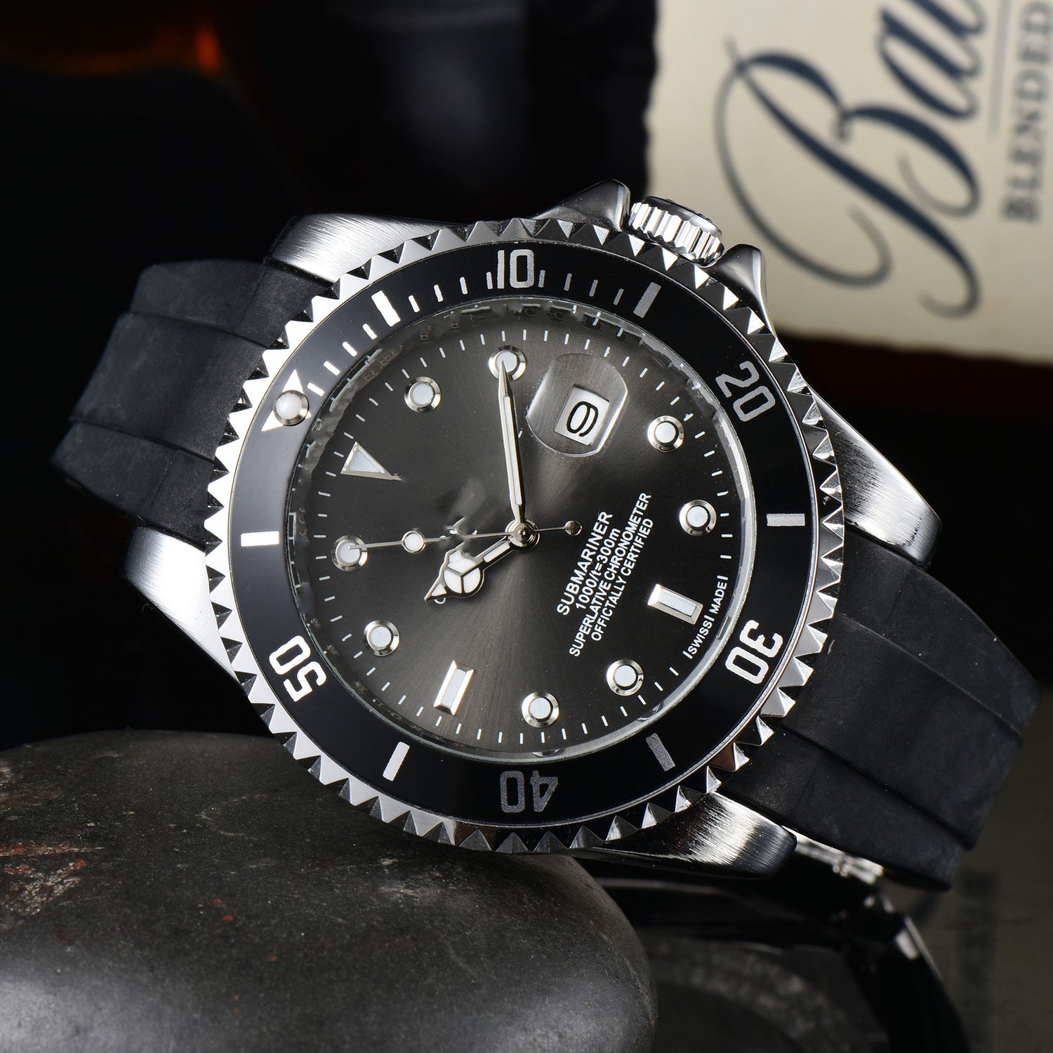 Men's Silicone Band Quartz Calendar Watch - Dazpy