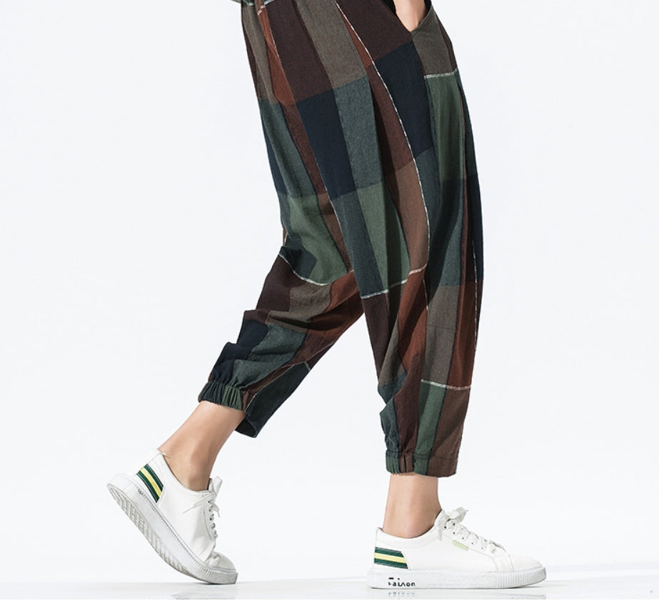 Neun Hosen Höschen