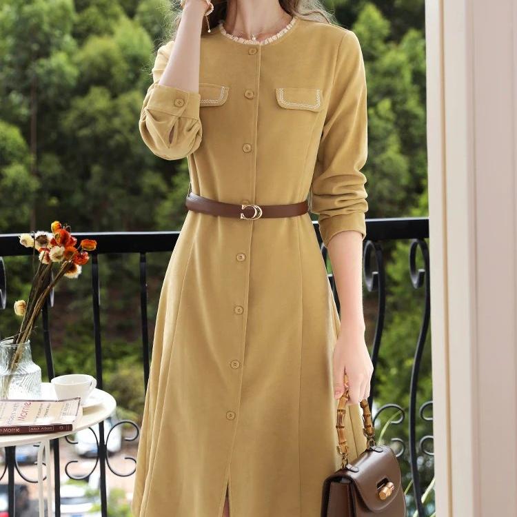 Elegante vestido de suéter de punto con cuello en V