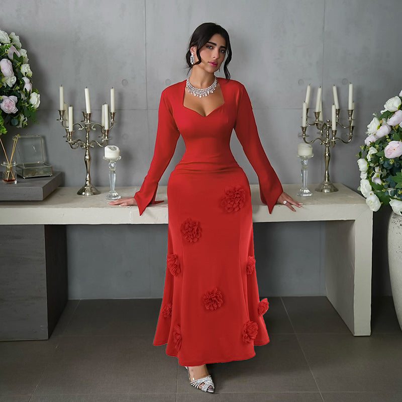 Vestido ajustado de moda con cuello de melocotón y flores para mujer