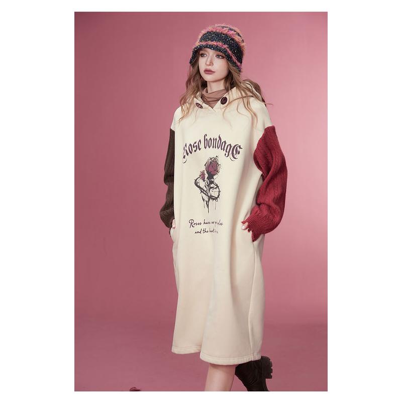 Vestido de punto polar con estampado gráfico elegante