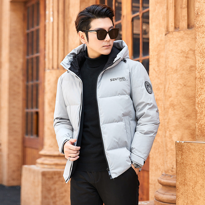 Neue weiße Daunenjacke mit Kapuze für Herren