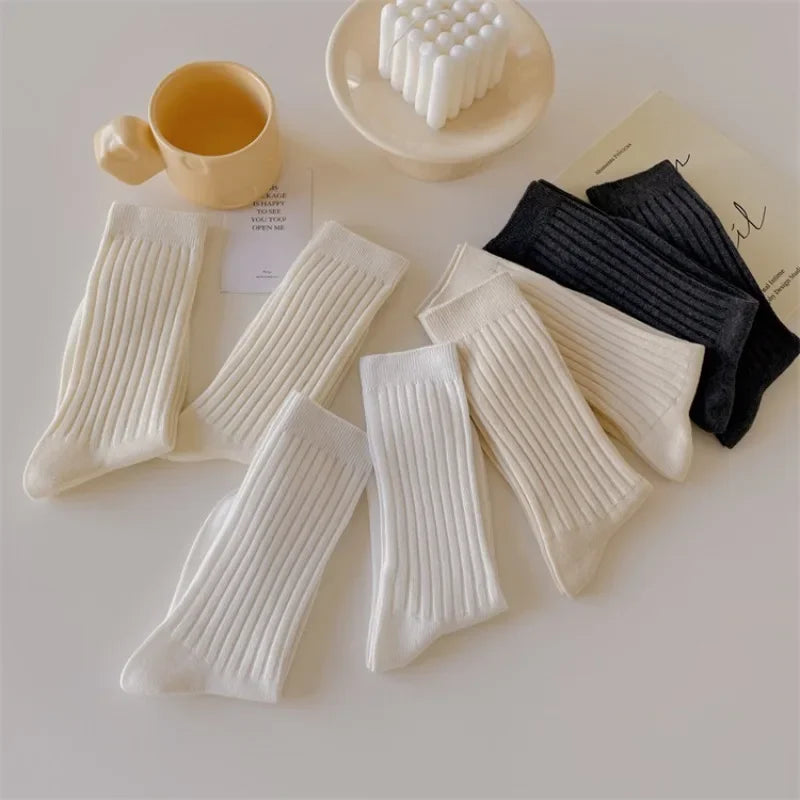 Calcetines altos de estilo japonés para mujer de punto de algodón