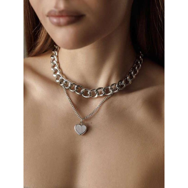 Trendige Halskette mit Kreuz-Herz-Anhänger für Damen – elegantes Pullover-Accessoire