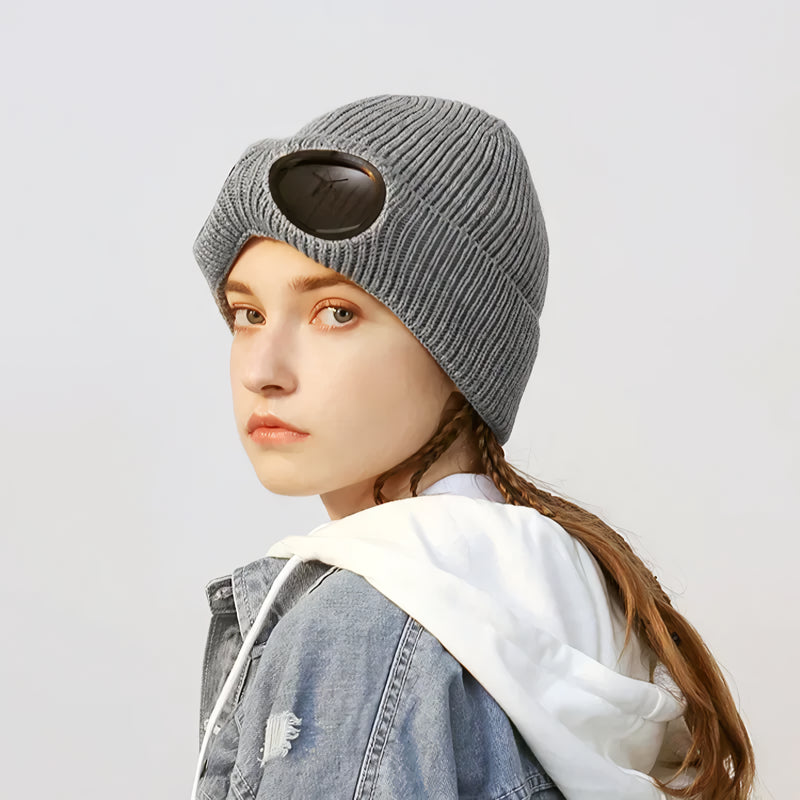 Gorro de invierno de punto con gafas integradas