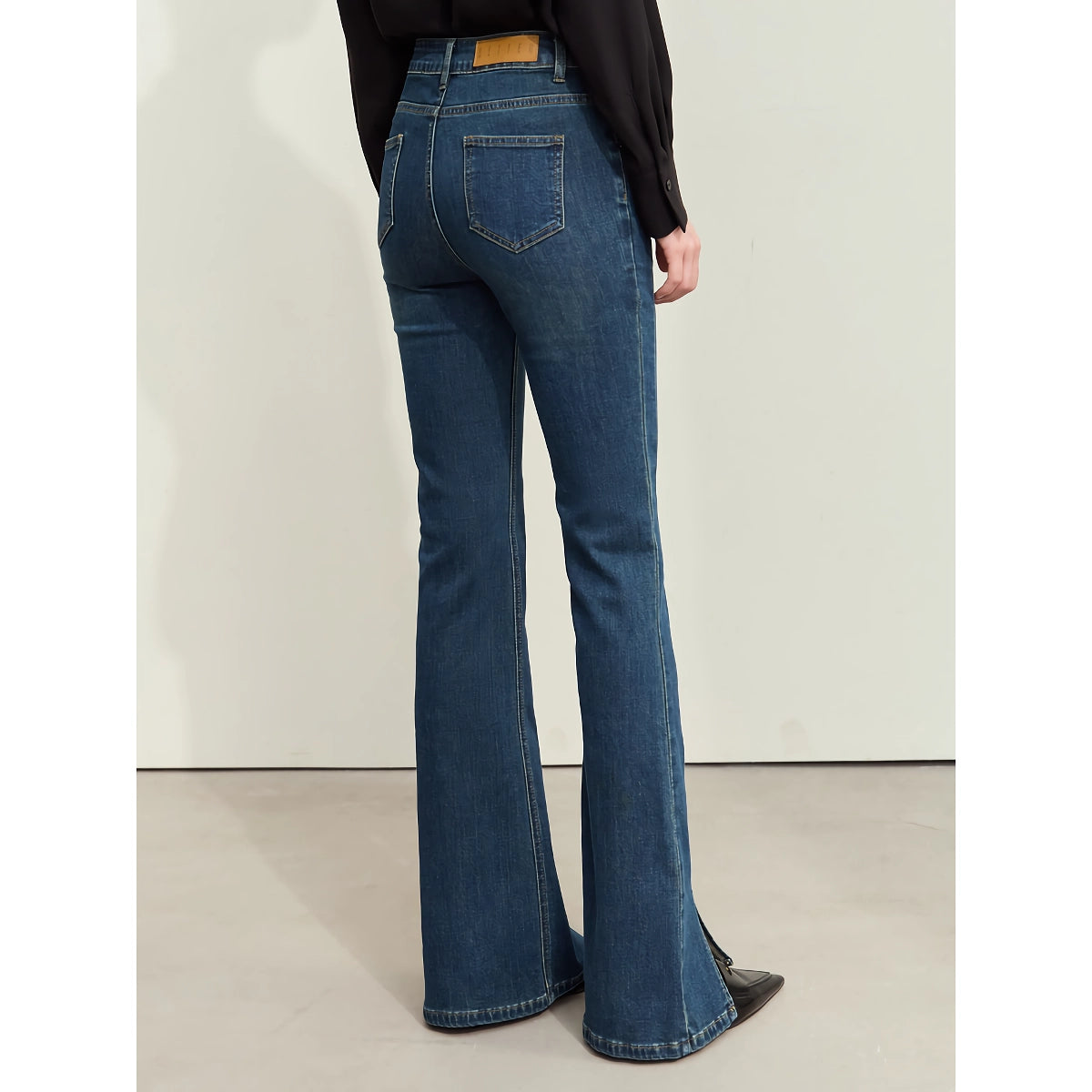Vaqueros minimalistas retro de corte ajustado para mujer: colección de otoño