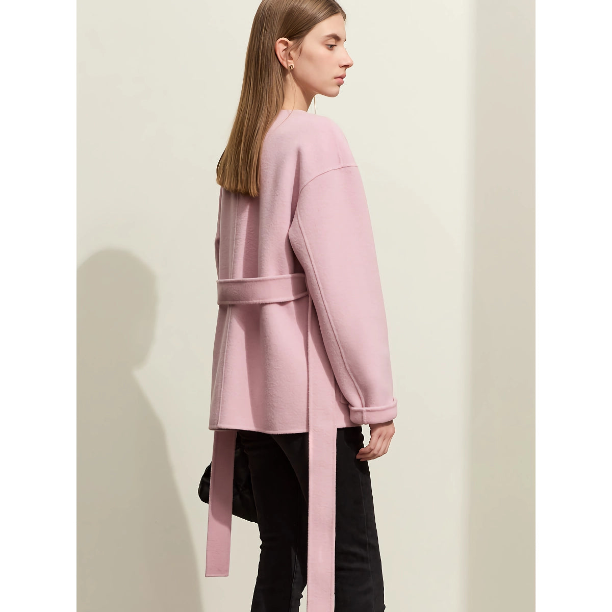 Elegante abrigo de lana para mujer: chaqueta térmica con cuello en V y cinturón