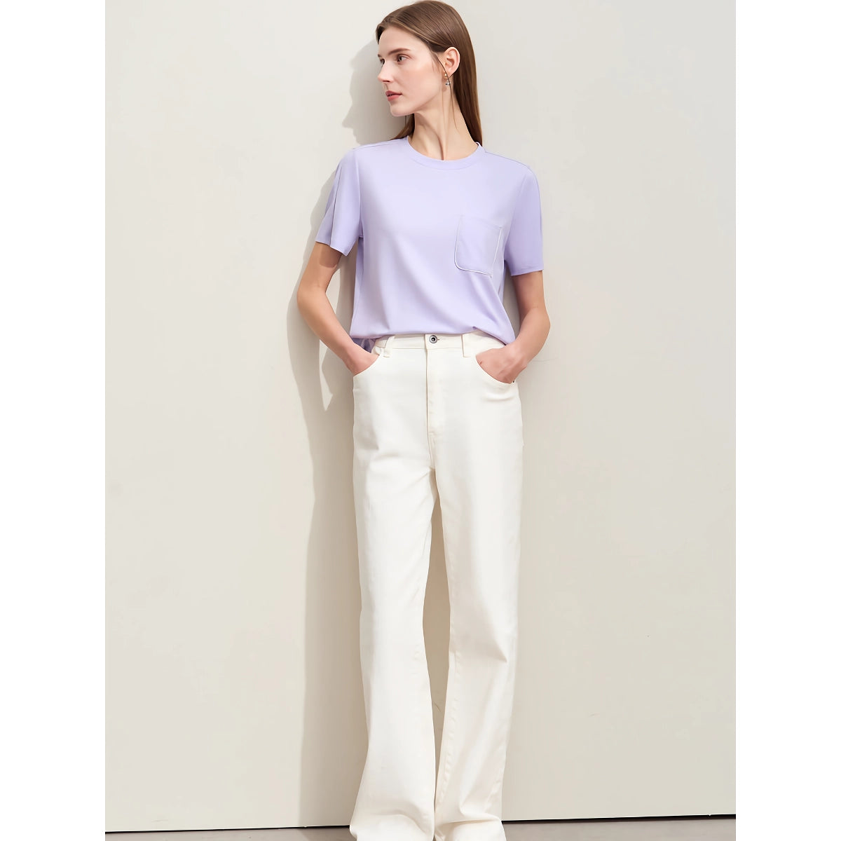 Camiseta minimalista informal de manga corta y cuello redondo para mujer