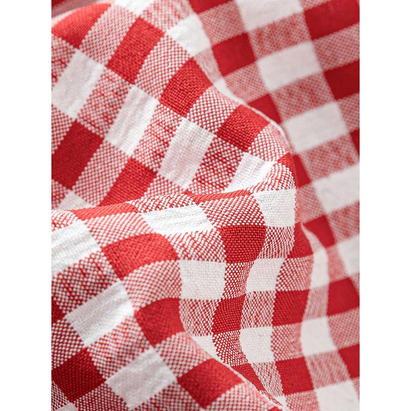 Rotes kariertes, hoch tailliertes, langes Sommerkleid