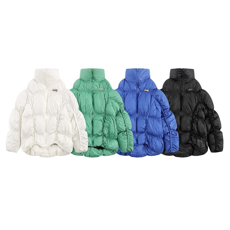 Herrenjacke mit Baumwollpolsterung und kurzem Vorderteil und langem Rückenteil der Marke Tide