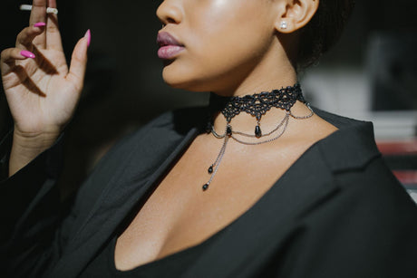 Jewelry for Different Necklines: The Unexpected Pairings That Make Outfits Look More Polished