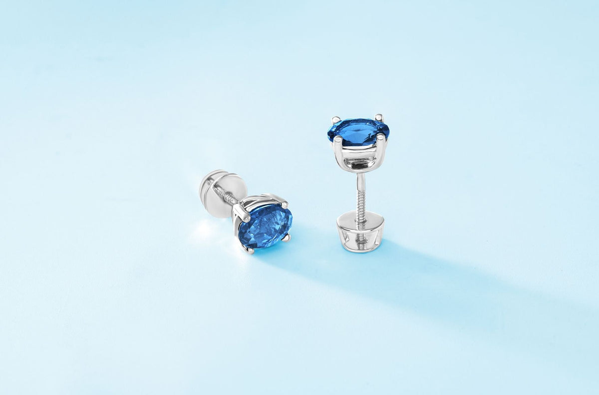 Earring Closure Types Explained: Studs, Hoops, Hinges and Hooks Compared