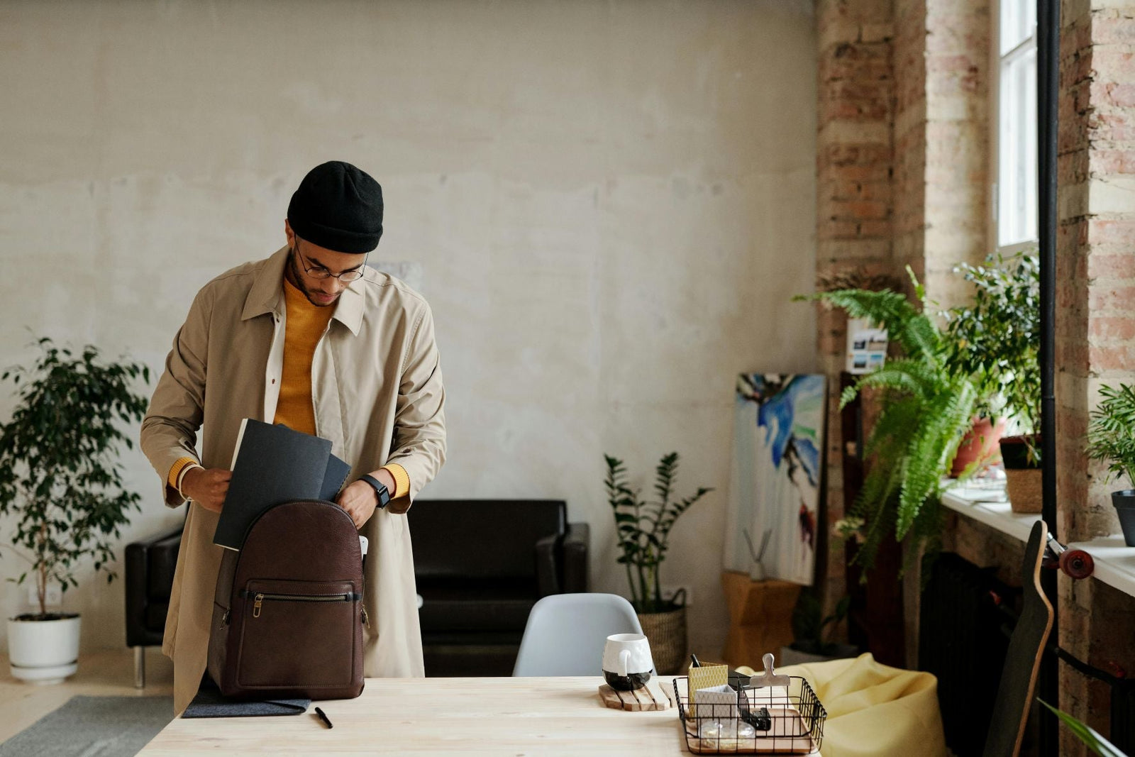 Carry Smart: How to Organize Your Backpack for Work, Travel, and Daily Use