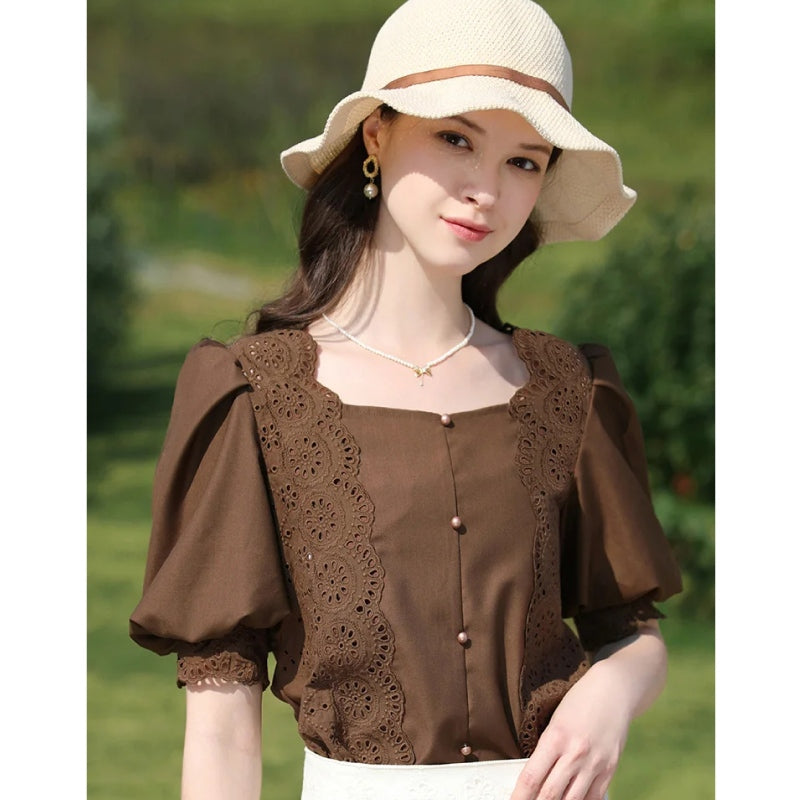 Französische Vintage Bluse mit eckigem Ausschnitt