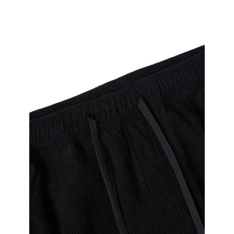 Neue Oversize-Cargohose aus Cord mit Fleecefutter