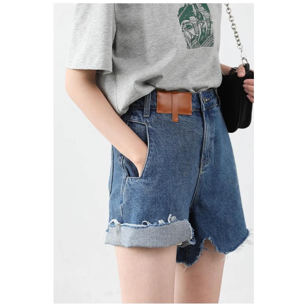 Retro-blaue Jeansshorts mit hoher Taille für Damen