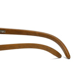 Gafas de sol de madera sin montura