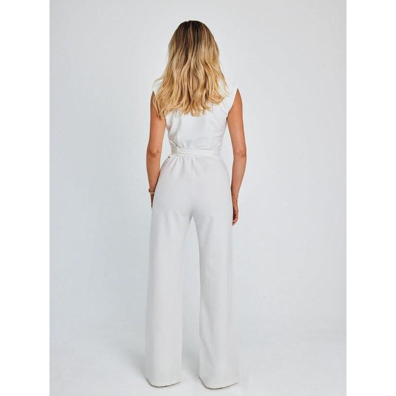 Eleganter ärmelloser Jumpsuit mit V-Ausschnitt und weitem Bein