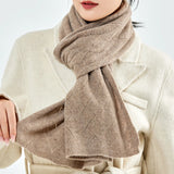 Luxurious Women’s Merino Wool Knit Scarf – Warmth & Style